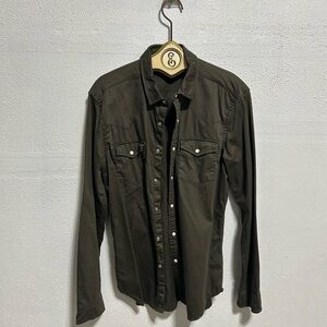 Men’s Dark Green Western Style Button-Up Shirt